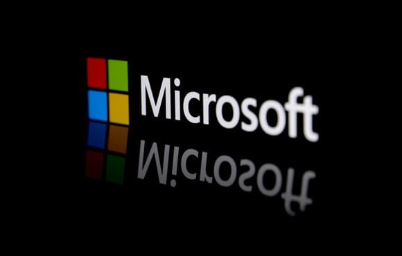 Microsoft Set for Worst Quarter Since 2008 as AI Disrupts Its Software Business
